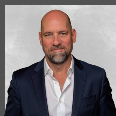 Michael J. Edwards Headshot